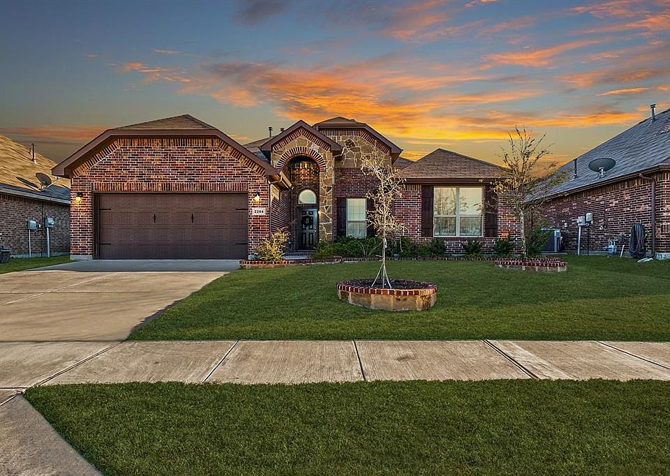 1st image of 2204 Sierra Pelada Dr