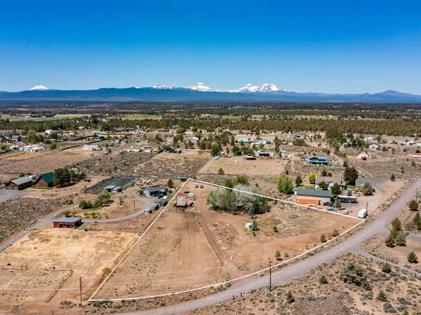 65225 94th St, Bend, OR 97703