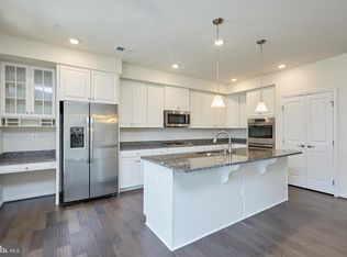 13605 Rockingham Ln, Gainesville, VA 20155