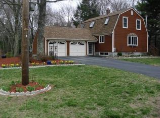 17 S Killingly Rd, Foster, RI 02825