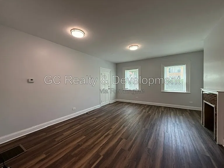 78 Pine Ave #2 — Photo 7