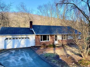 499 Mountain Rd, Cheshire, CT 06410