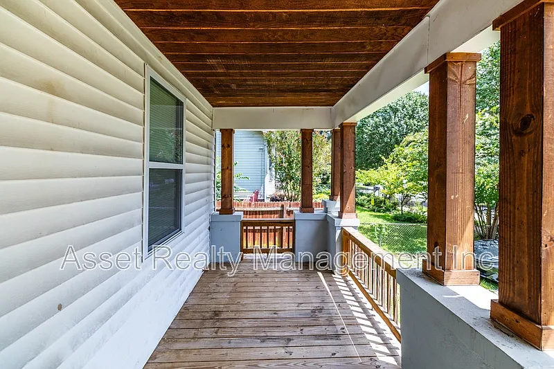 1 bed, 1.0 bath, 750 sqft, $1,115 — Photo 4