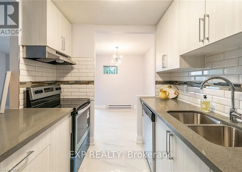 529 Elm St #4