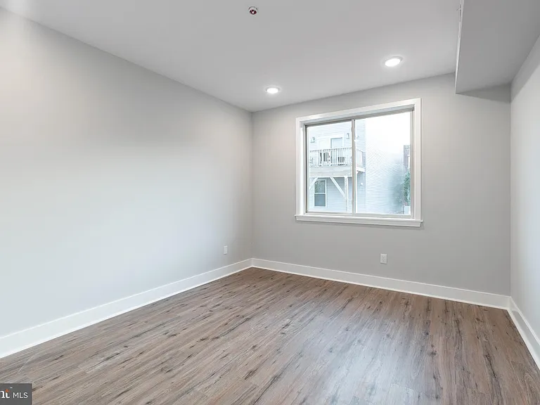 1604 N 6th St #2 — Photo 13