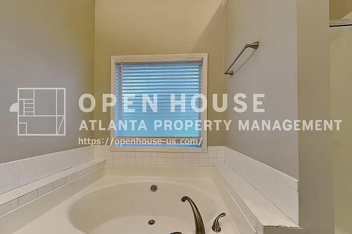 1480 Princeton View Ct — Photo 11