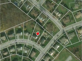 149 Meadow Hill Dr, York, PA 17402