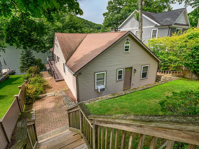 15 Moody Ln — Photo 34