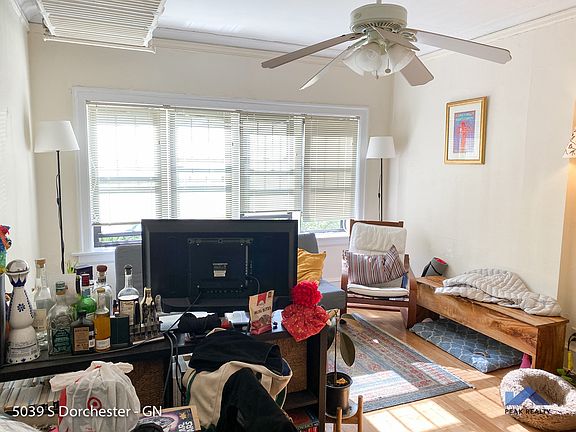 3rd image of 5037-39 S Dorchester Ave #5039-2N