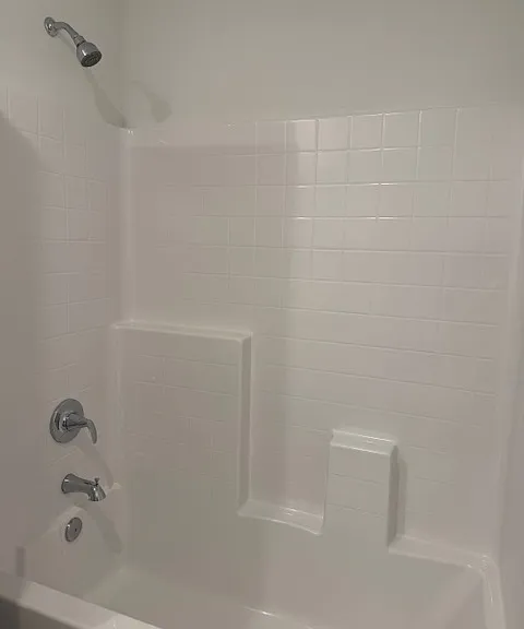 2340 Tapatio Dr — Photo 14
