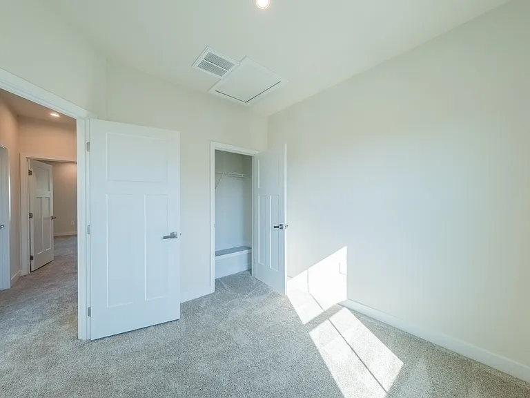2024 Old Manchester St — Photo 19
