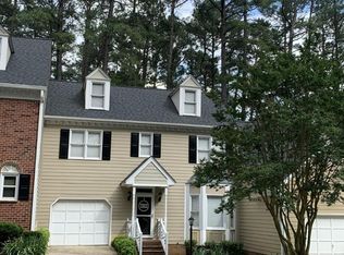 7802 Coach House Ln, Raleigh, NC 27615