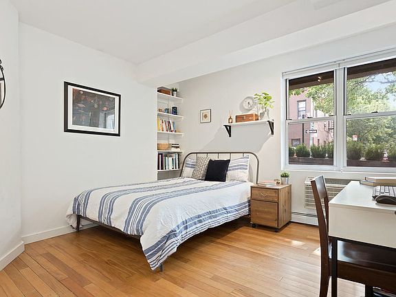5th image of 317 16th St APT 1B