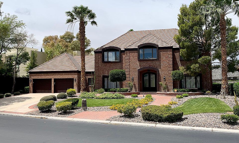 1st image of 2861 Augusta Dr
