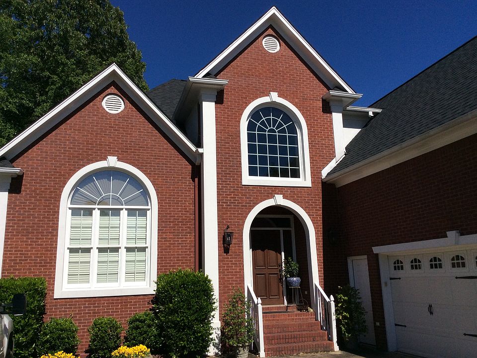 2nd image of 117 Greystone Glen Dr
