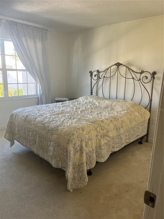 689 Lake Howard Dr NW APT 1E, Winter Haven, FL - More