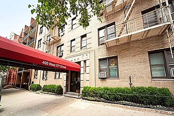 Sold by Town Residential | media 15