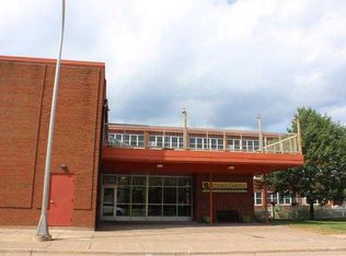 35 2nd St, Duluth, MN 55810