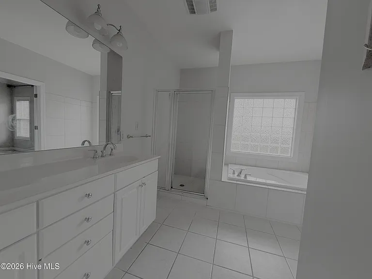258 Juniper Creek Blvd — Photo 23