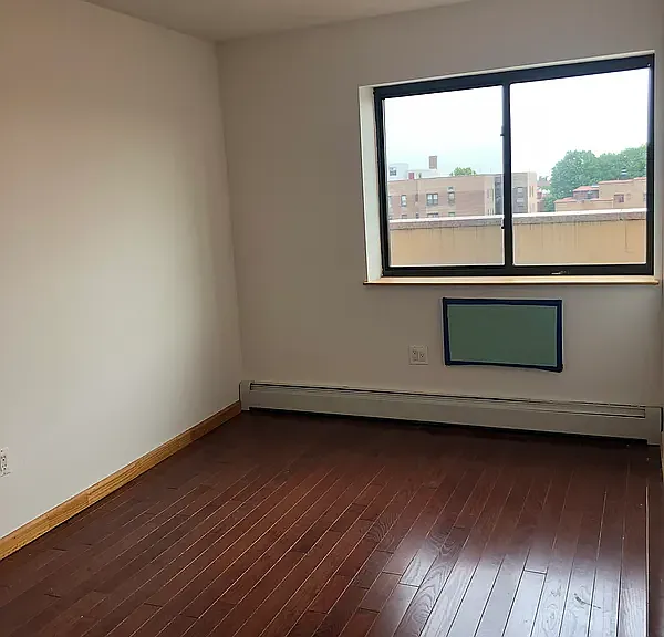 37-49 81st St #7A — Photo 3