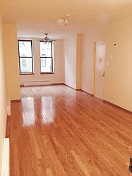 Rented by Warren T Real Estate Corp.