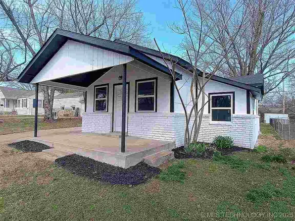 1224 E Broadway St, Cushing, OK 74023