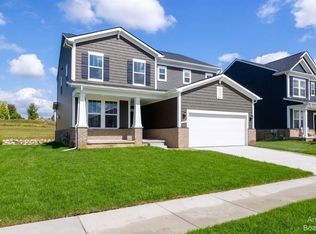 739 Risdon Trl N, Saline, MI 48176