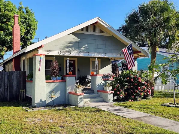 1921 Burlington Ave N, Saint Petersburg, FL 33713