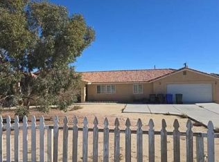 15855 Village Dr, Victorville, CA 92394