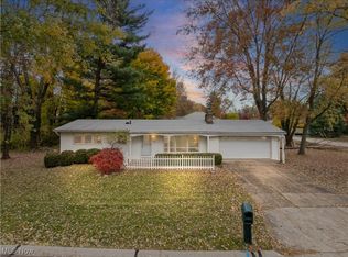 3081 Bancroft Rd, Akron, OH 44333