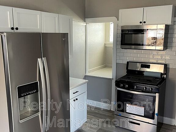 2nd image of 6028 Wakefield Ave