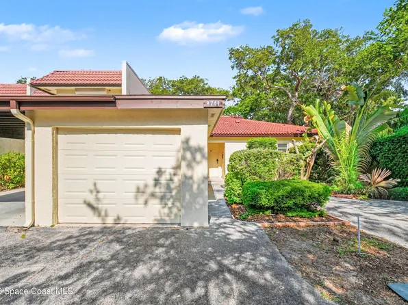 8741 Seagrape Ct, Cape Canaveral, FL 32920