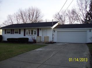 3851 Burkey Rd, Youngstown, OH 44515