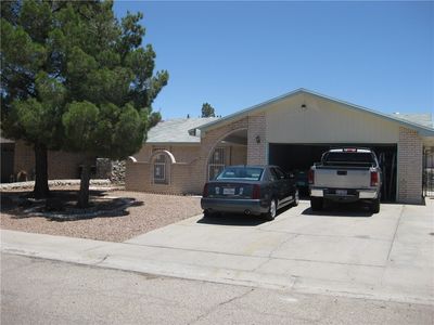 5778 Butte Dr, Santa Teresa, NM, 88008