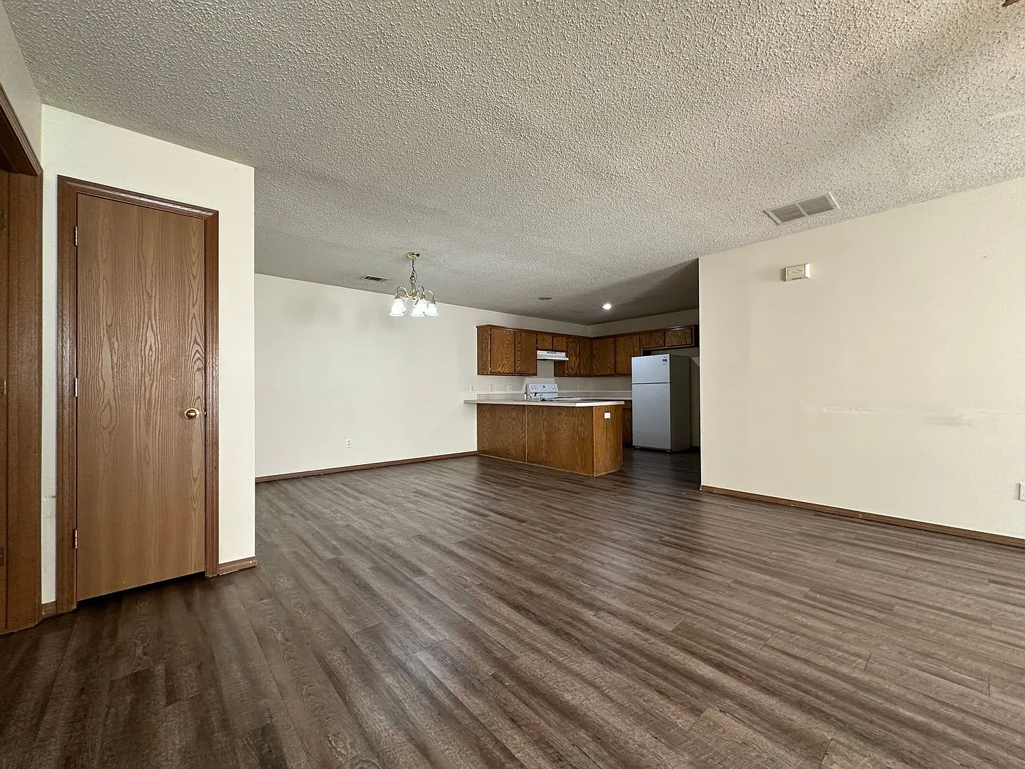 * Move-In Special * Beautiful Brick Duplex in Greenwood - 2 Bedroom, 2 Bathroom, 1 Car Garage - 1... — Photo 3