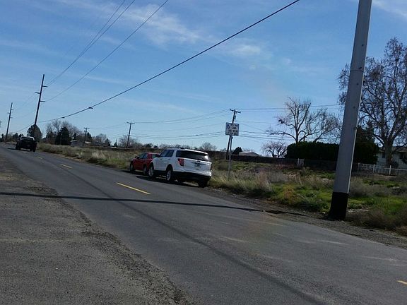 4th image of 7422 W Yellowstone Ave