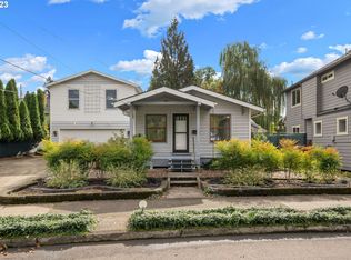 5730 NE Everett St, Portland, OR 97213