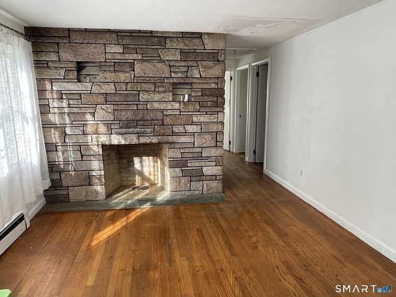 5th image of 8 Prospect Hill