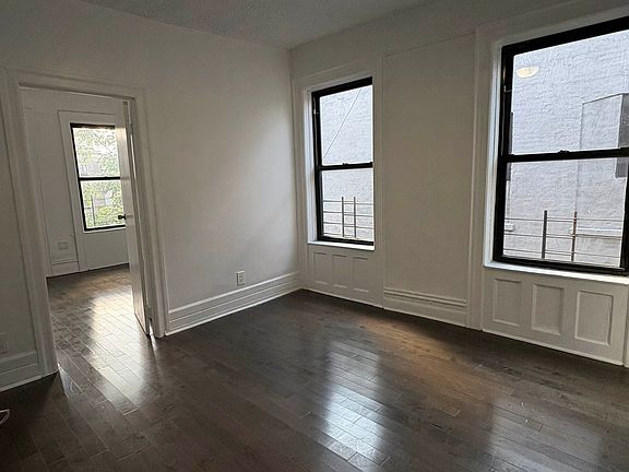 2nd image of 446 W 164th St APT 19