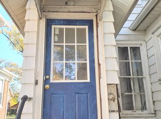 824 Washington St APT 2, Monroe, MI 48161