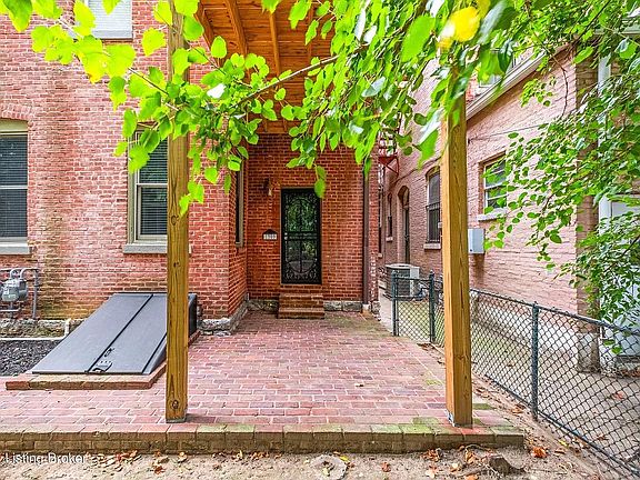 4th image of 1309 S 1st St APT 1