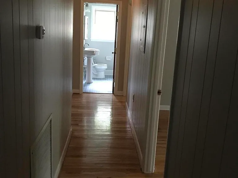 2073 Parkway Dr — Photo 8