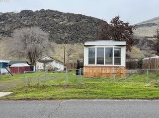 217 Main St, Wishram, WA 98673