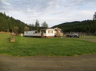 1800 Cox Rd, Yoncalla, OR 97499