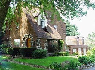 6209 Columbus Rd NE, Louisville, OH 44641