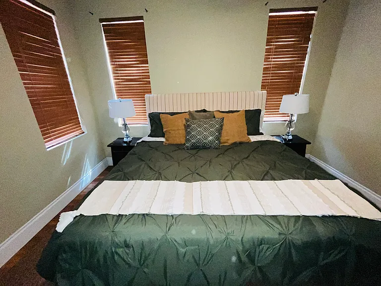 Bedroom 2 king bed