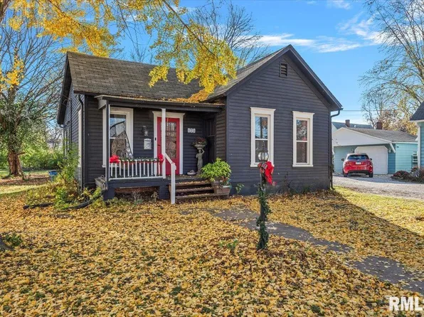 829 W Lafayette Ave, Jacksonville, IL 62650