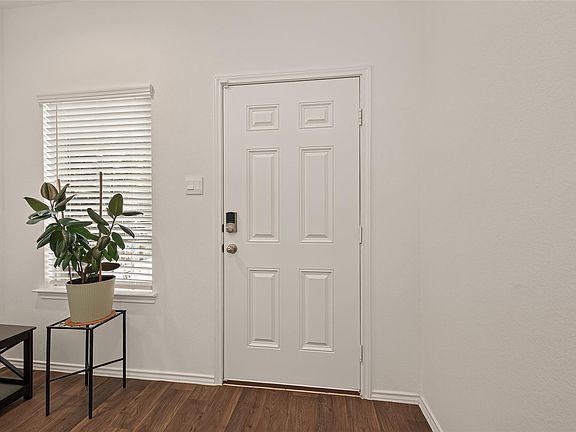 4th image of 22446 Forest Gorge Ln