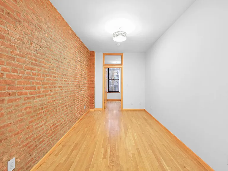 413 E 90th St #3F — Photo 8