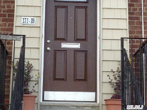 1st image of 171-19 Crocheron Ave #53
